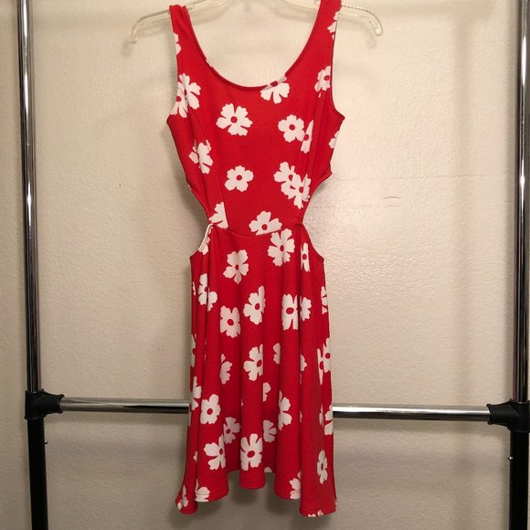 Red Floral Side Cut Mini Dress - Picture 3 of 3
